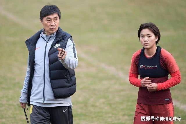 曝亚足联内部存在分歧 卡塔尔方面仍然支持因凡蒂诺