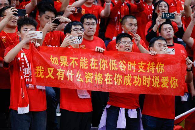 沃尔科特：阿森纳中场受拉亚状态影响，布莱顿表现出色